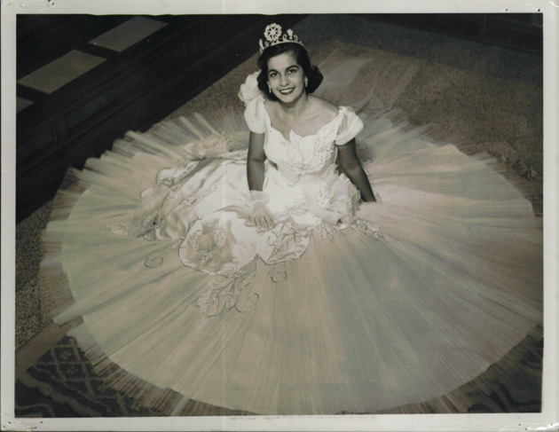 Campus Queen 1954-1955, Raquel Rivera