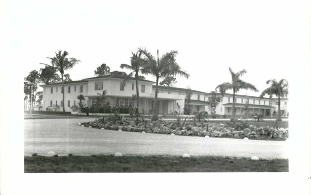 Kelley House and Farrell Hall