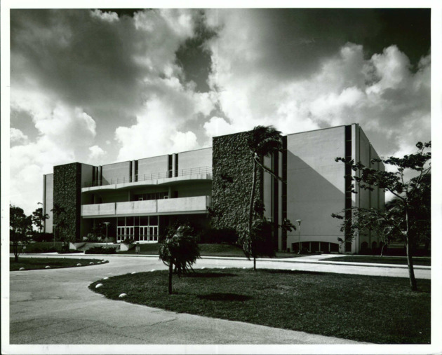 Monsignor William Barry Memorial Library