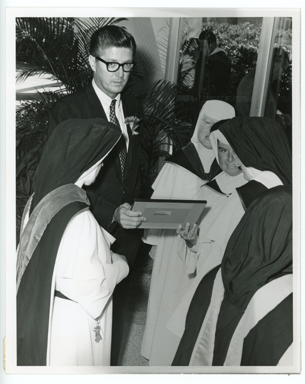 Ralph Renick with Adrian Dominican Sisters at the Founders' Day event, 1967