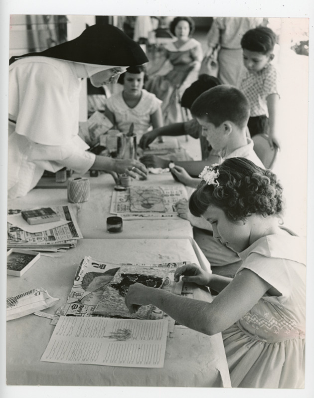 Dominican Sister teaching art to children